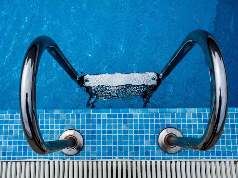 泳池水質(zhì)檢測(cè)儀要多少錢